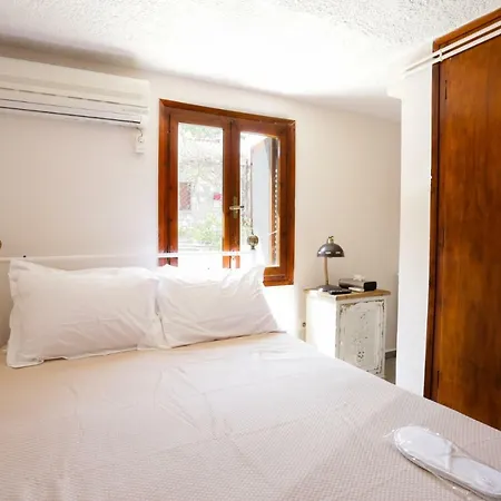 Nafpaktos Sweet Summer Beach House 5 ⭐ Luxurious Small 2 Mins Walk To The Beach Vakantiehuis