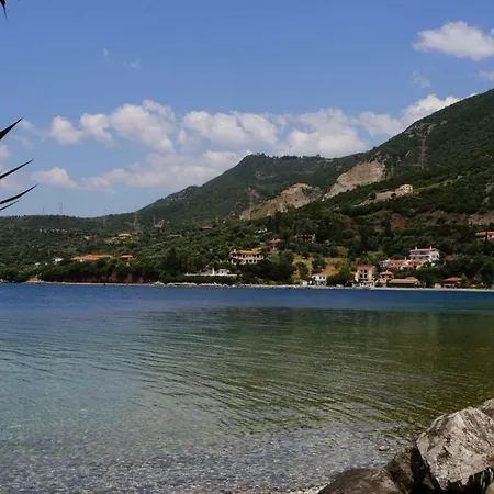 Nafpaktos Sweet Summer Beach House 5 ⭐ Luxurious Small 2 Mins Walk To The Beach * Skaloma
