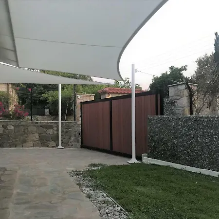 Nafpaktos Sweet Summer Beach House 5 ⭐ Luxurious Small 2 Mins Walk To The Beach * Skaloma